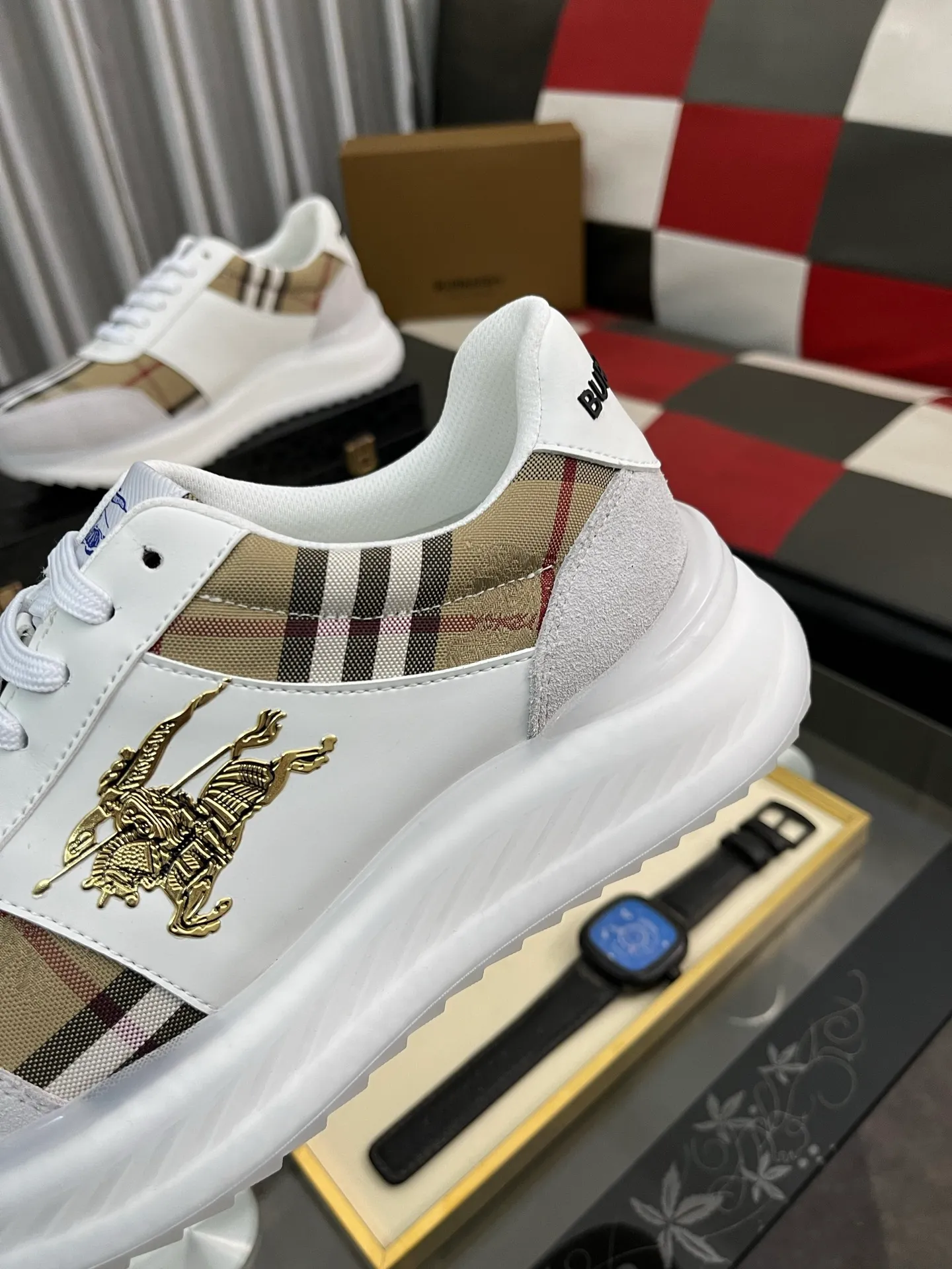 Men's shoes 💰458⌚️⌚️BURBERRY Regular size: 38-44 (casual shoes) Product materials: Selected cowhide upper, soft sheepskin lining; original outsole. 3️⃣ colors available